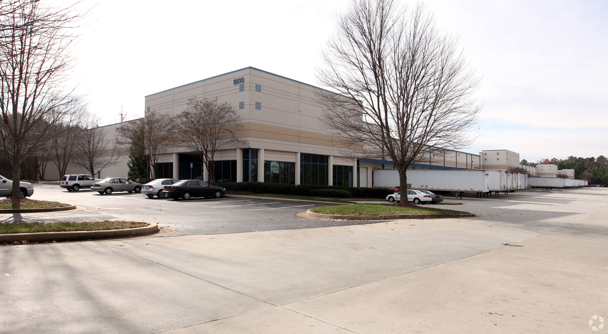 1600 Cross Pointe Way, Duluth, GA for lease Primary Photo- Image 1 of 13