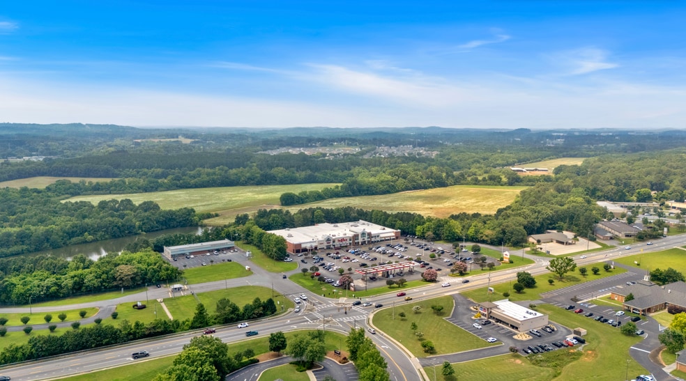 815 West Avenue, Cartersville, GA for sale - Building Photo - Image 3 of 5