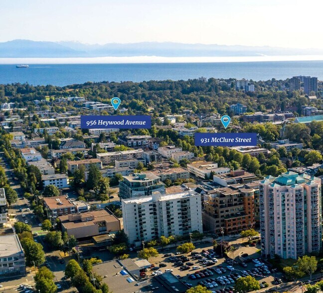 Development Sites in the Fairfield Neigh portefeuille de 2 propriétés à vendre sur LoopNet.ca - Photo du bâtiment - Image 1 de 1