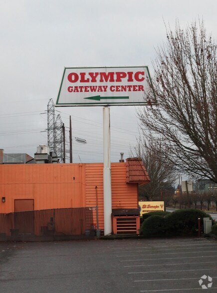 2505 Olympic Hwy N, Shelton, WA à vendre - Photo du bâtiment - Image 3 de 3