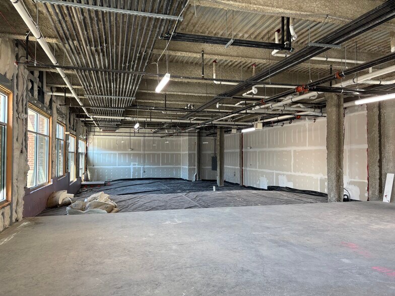 10 N Main St, Wharton, NJ à louer - Photo intérieure - Image 3 de 12