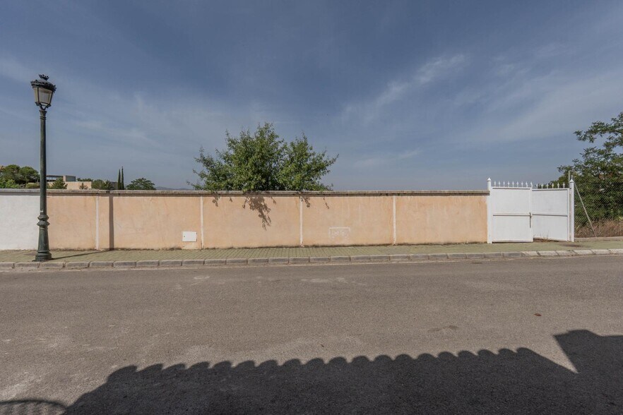 Calle Malva, 69A, Villa de Otura, Granada for sale - Building Photo - Image 3 of 33