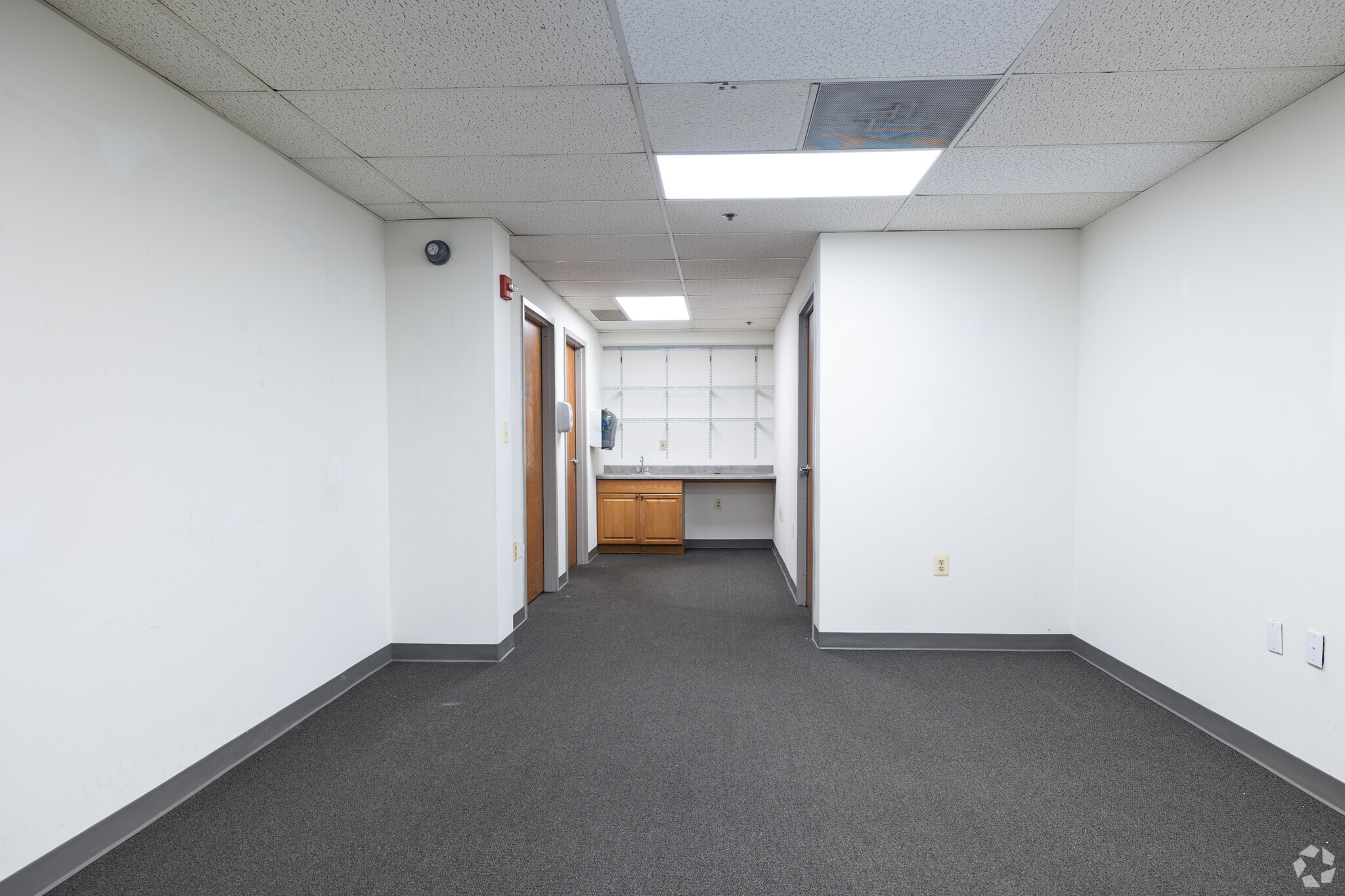 7426-7432 Alban Station Blvd, Springfield, VA for lease Interior Photo- Image 1 of 10