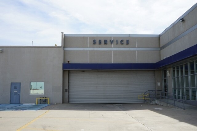 4608 Rudnick Ct, Bakersfield, CA à louer - Photo du bâtiment - Image 3 de 18