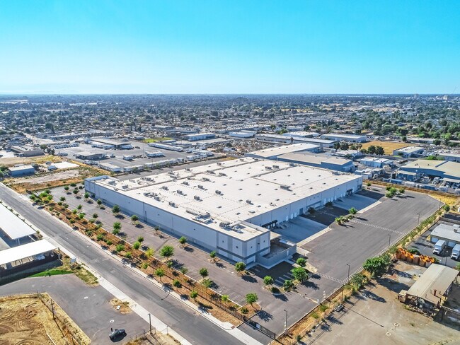 Plus de détails pour 401 E Glenn Ave, Modesto, CA - Industriel à vendre