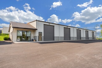 361 Canyon Rd, Morgantown, WV for lease Interior Photo- Image 1 of 15