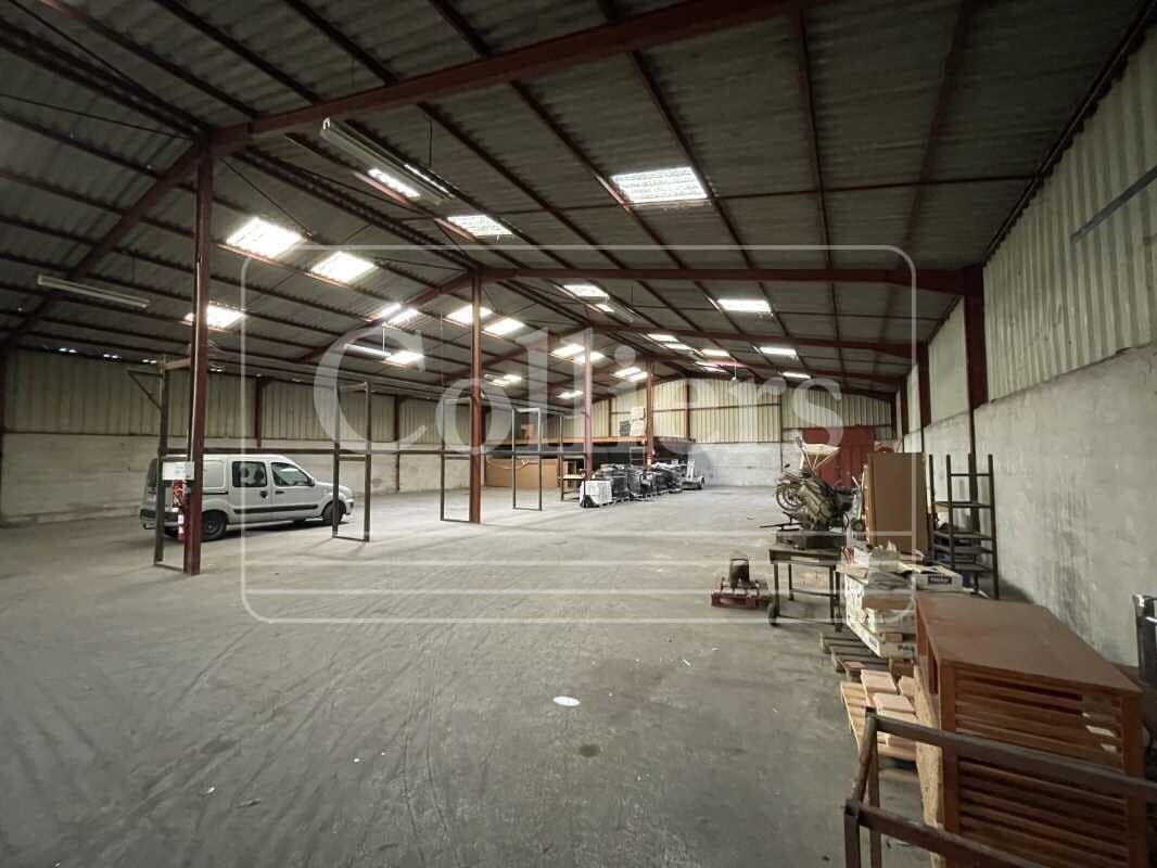 Flex in Marignane for lease Interior Photo- Image 1 of 9