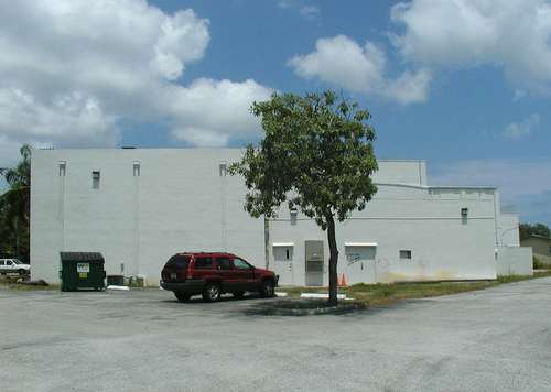 2640 Washington St, Hollywood, FL à louer - Photo du bâtiment - Image 2 de 4