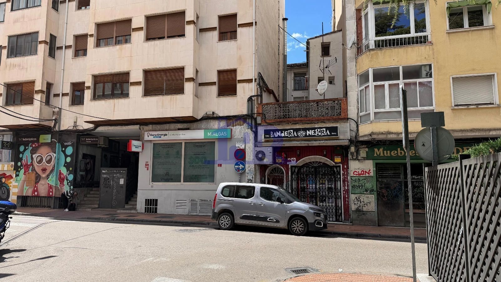 Retail in Cuenca, Cuenca for lease Building Photo- Image 1 of 2