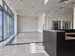 21 Boulevard Jean Monnet, Villiers-sur-Marne for lease Building Photo- Image 1 of 6