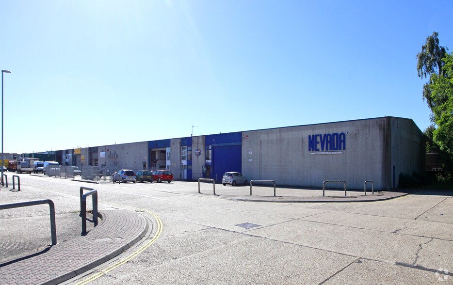 Fitzherbert Spur, Portsmouth for sale - Primary Photo - Image 1 of 14