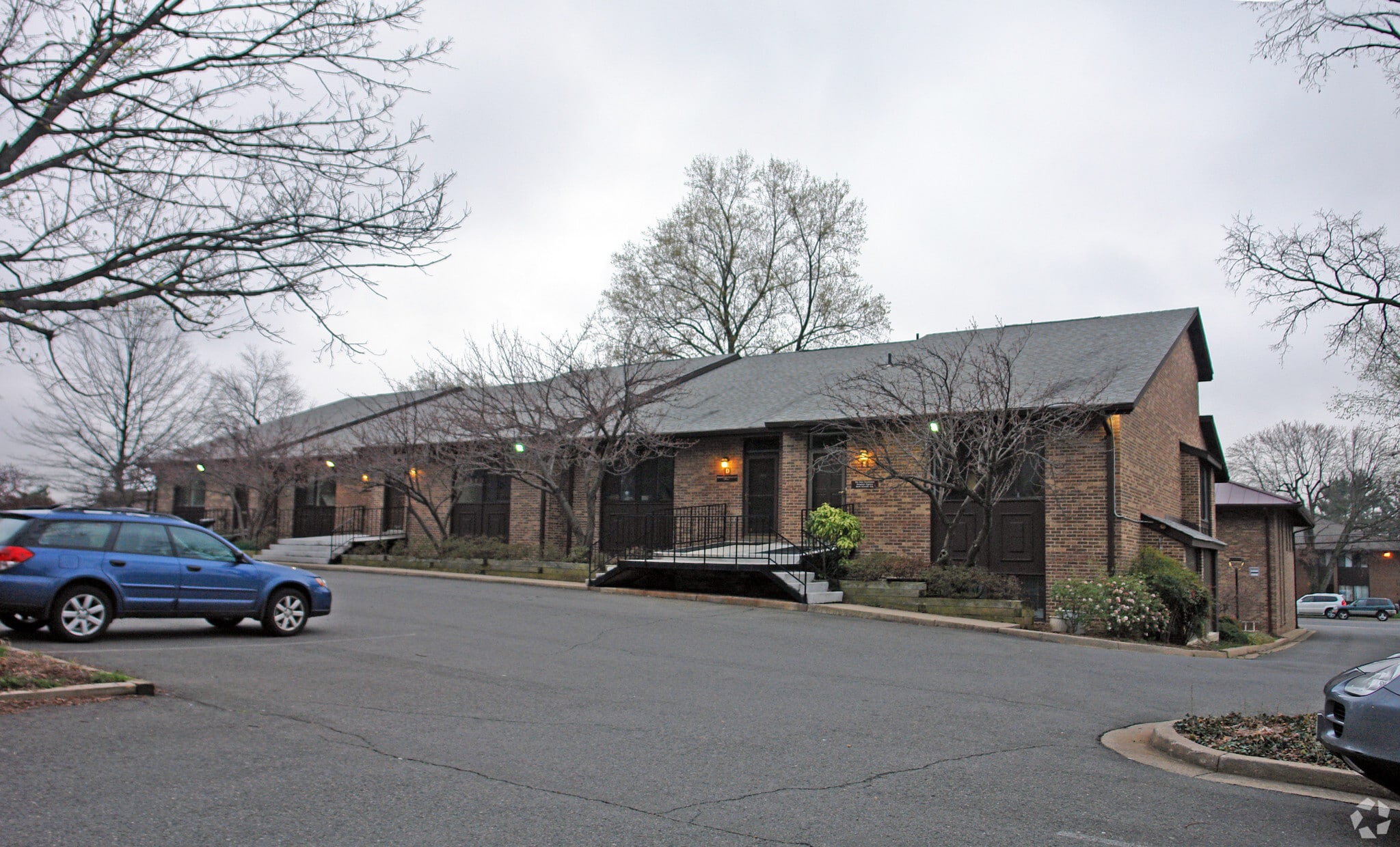 311 Maple Ave W, Vienna, VA for lease Building Photo- Image 1 of 23