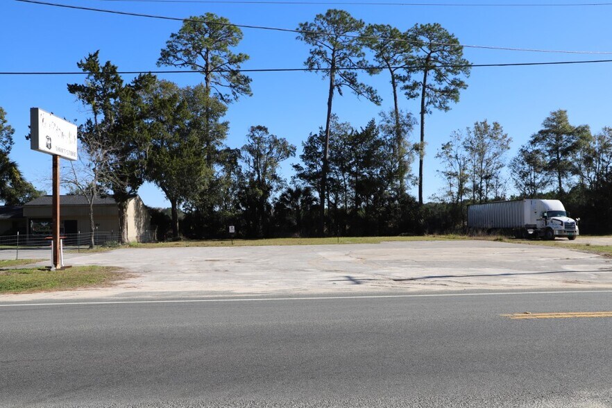 850 N State Road 21, Melrose, FL à vendre - Photo du bâtiment - Image 3 de 6