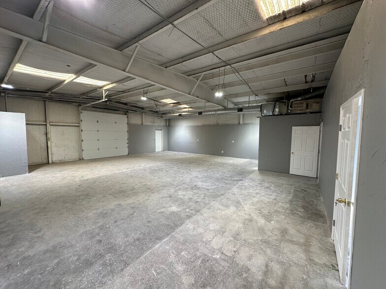 5021 Gordon Smith Dr, Rowlett, TX à louer - Photo intérieure - Image 3 de 13