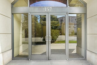 151 E Holly St, Pasadena, CA for lease Interior Photo- Image 2 of 9