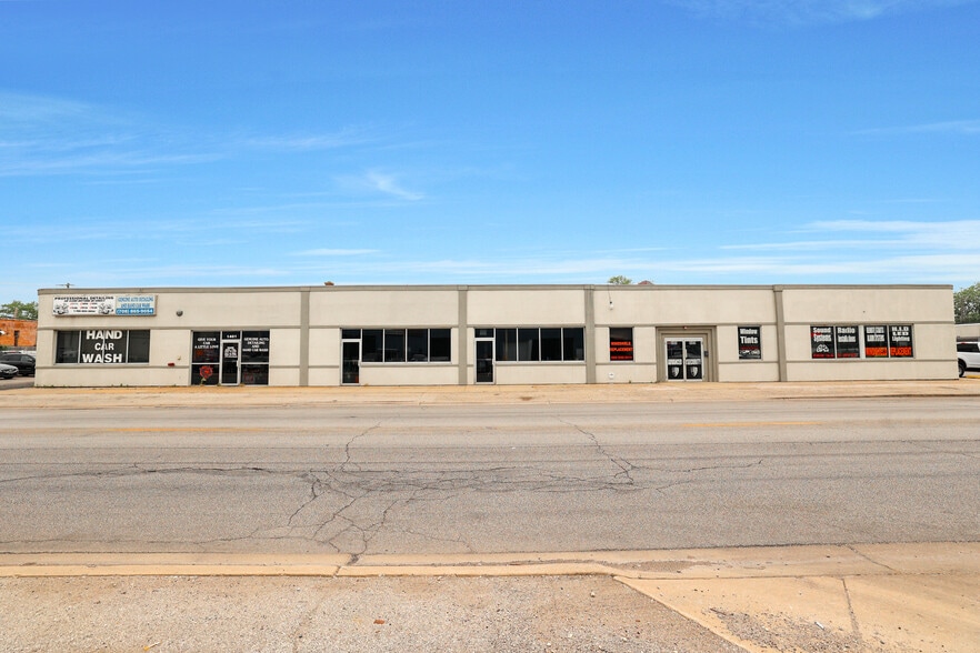 1401-1403 N 25th Ave, Melrose Park, IL for sale - Building Photo - Image 2 of 9