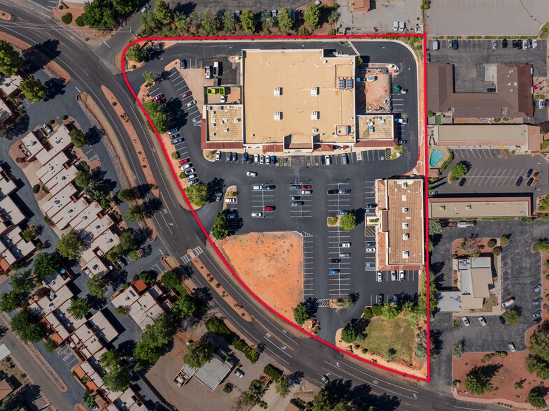 100 Verde Valley School Rd, Sedona, AZ for lease - Building Photo - Image 2 of 7