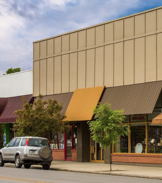 101 Brooks St, Missoula, MT à vendre - Photo du bâtiment - Image 1 de 1