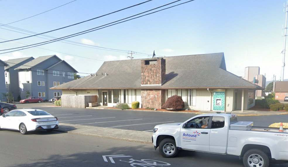 2405 3rd St, Tillamook, OR for sale - Building Photo - Image 2 of 3