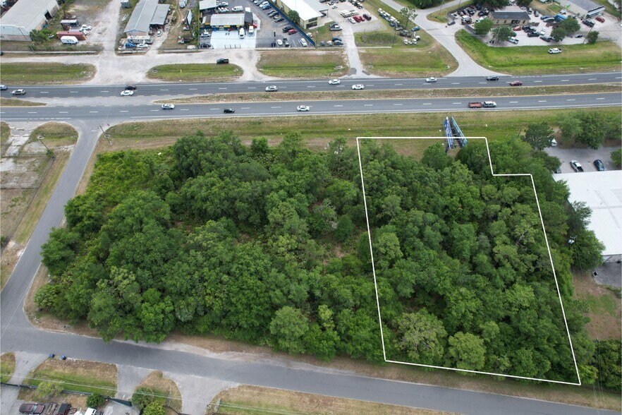 18757 E Colonial Dr, Orlando, FL for sale - Building Photo - Image 2 of 8