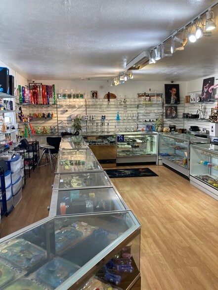 2239 S King St, Honolulu, HI for lease - Building Photo - Image 3 of 3