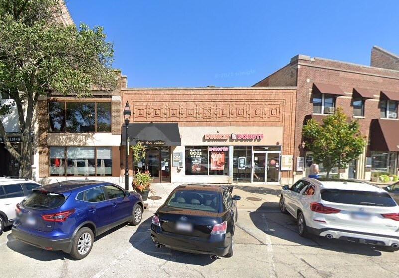 530 Crescent Blvd, Glen Ellyn, IL à louer - Photo du bâtiment - Image 2 de 14