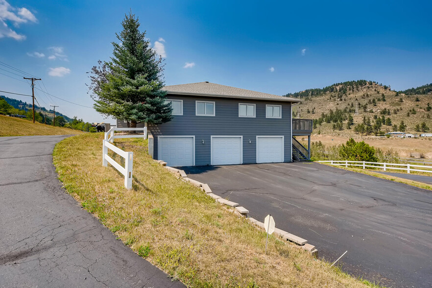 78 Beaver Brook Canyon Rd, Evergreen, CO à vendre - Photo du b timent - Image 2 de 28