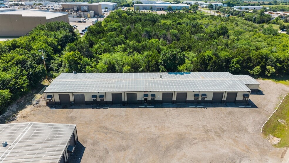 801-817 S 6th Ave, Mansfield, TX for sale - Building Photo - Image 2 of 12