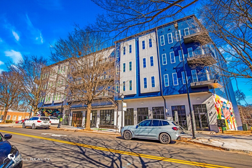 456 Flat Shoals SE, Atlanta, GA for lease - Building Photo - Image 2 of 6