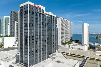Plus de détails pour 1601 Biscayne Blvd, Miami, FL - Commerce de détail à louer