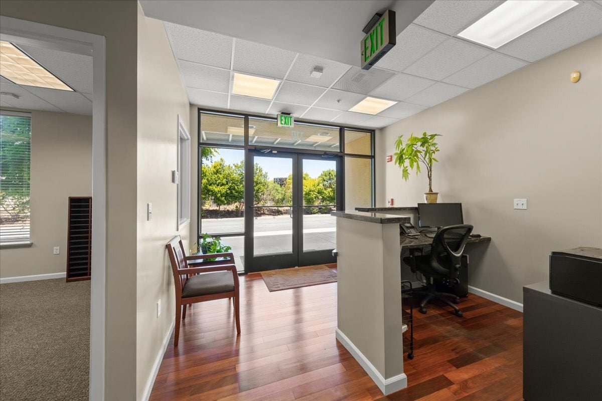125 Hangar Way, Watsonville, CA 95076 - Unit 110 - - Lobby - Image 1 of 18