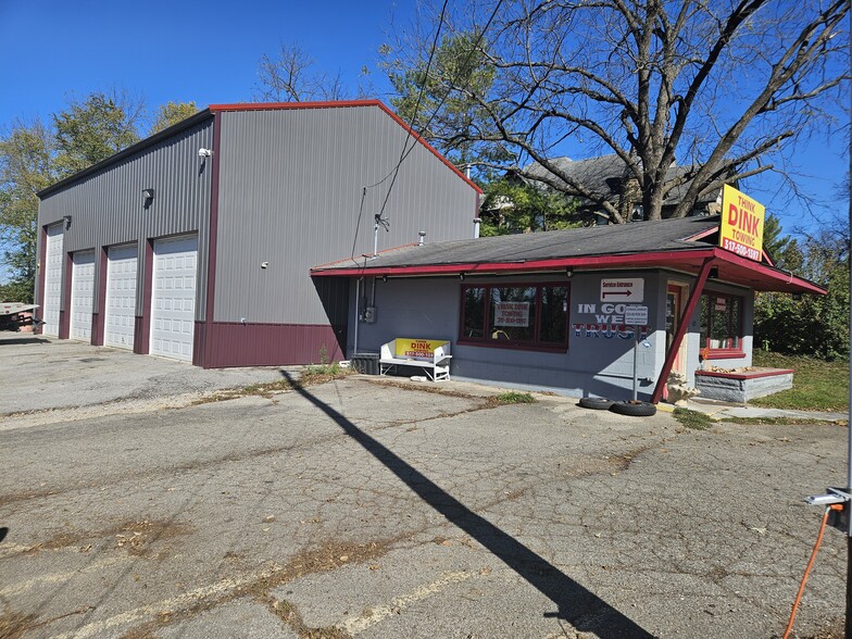 420 W Washington St, Morgantown, IN à vendre - Photo du bâtiment - Image 3 de 11