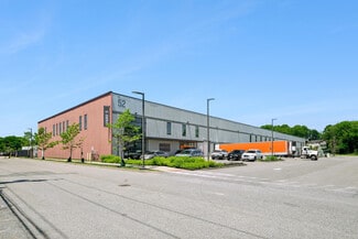 More details for 52 Industrial Dr, Hyde Park, MA - Industrial for Lease