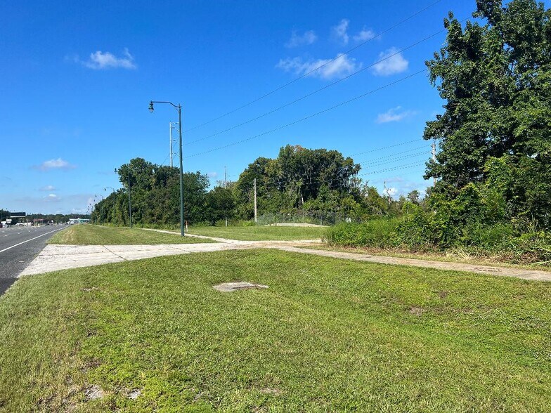 7450 Marlo Rd, Leesburg, FL à vendre - Photo principale - Image 1 de 12