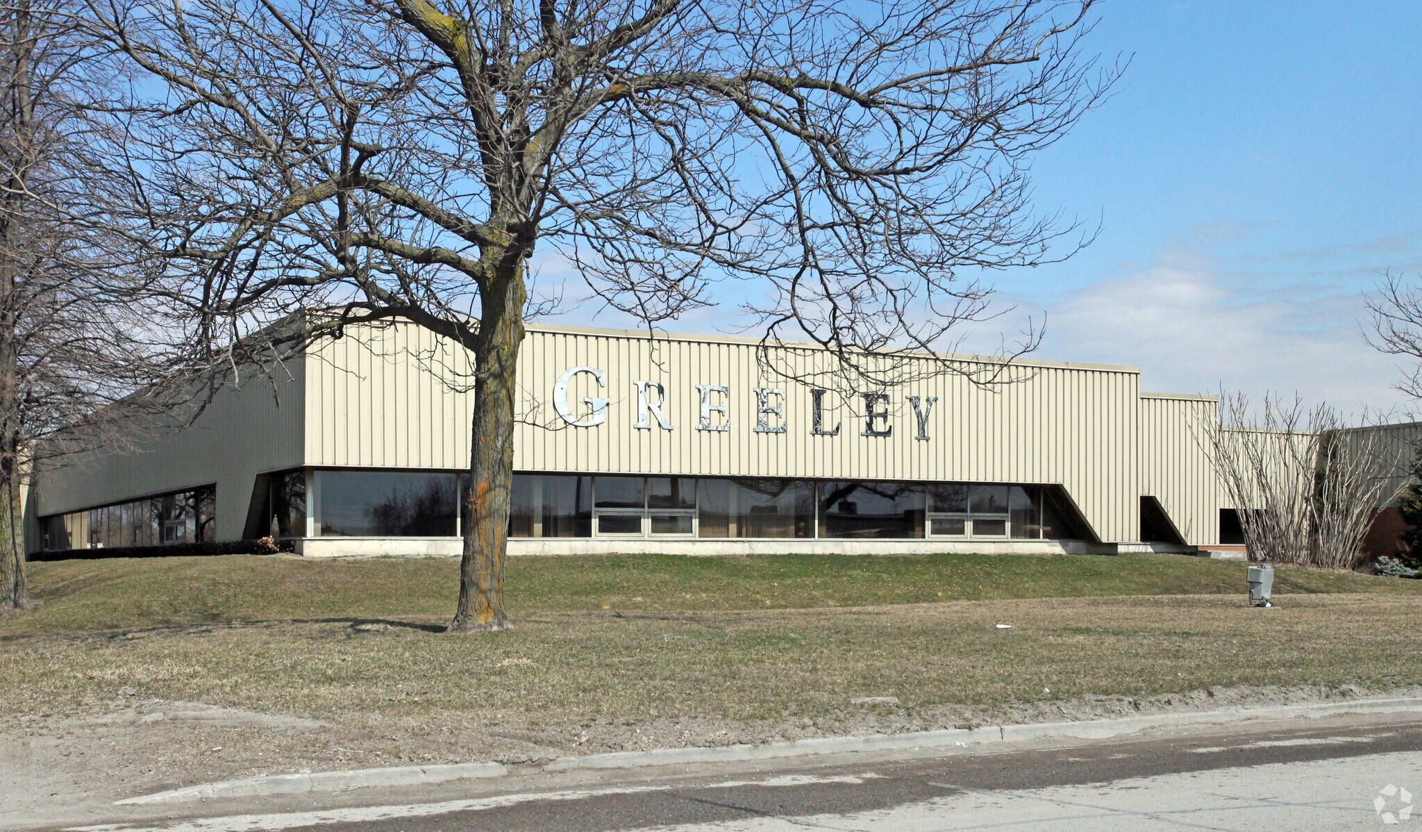 200 Baseline Rd, Clarington, ON for sale Primary Photo- Image 1 of 8