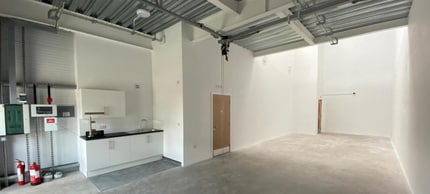 10 Endermere Rd, Coventry for lease Interior Photo- Image 1 of 3