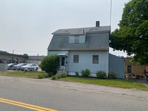 152 Central St, Stoneham, MA for lease Building Photo- Image 2 of 3