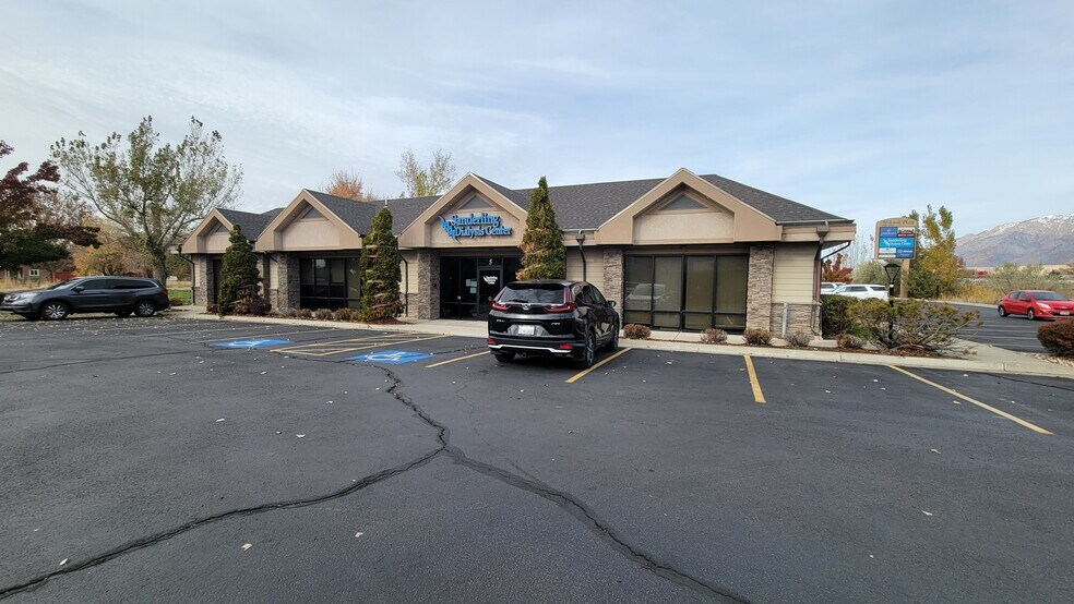 1920 W 250 N, Ogden, UT à louer - Photo du bâtiment - Image 2 de 5