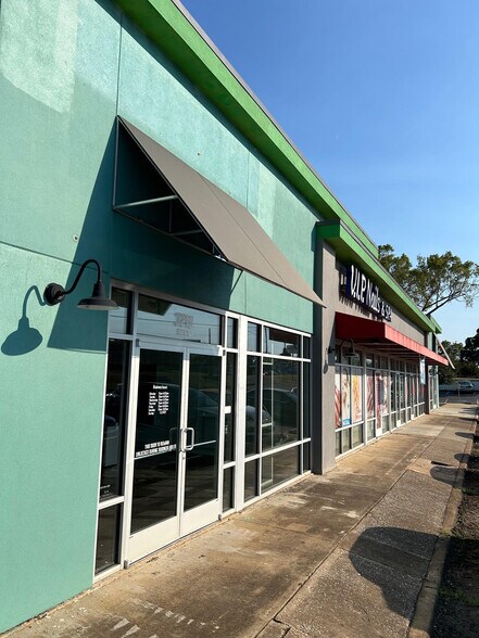 3218 North St, Nacogdoches, TX à louer - Photo du bâtiment - Image 3 de 6