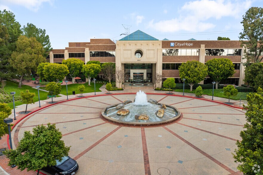 4920 Rivergrade Rd, Irwindale, CA à louer - Photo du bâtiment - Image 3 de 6