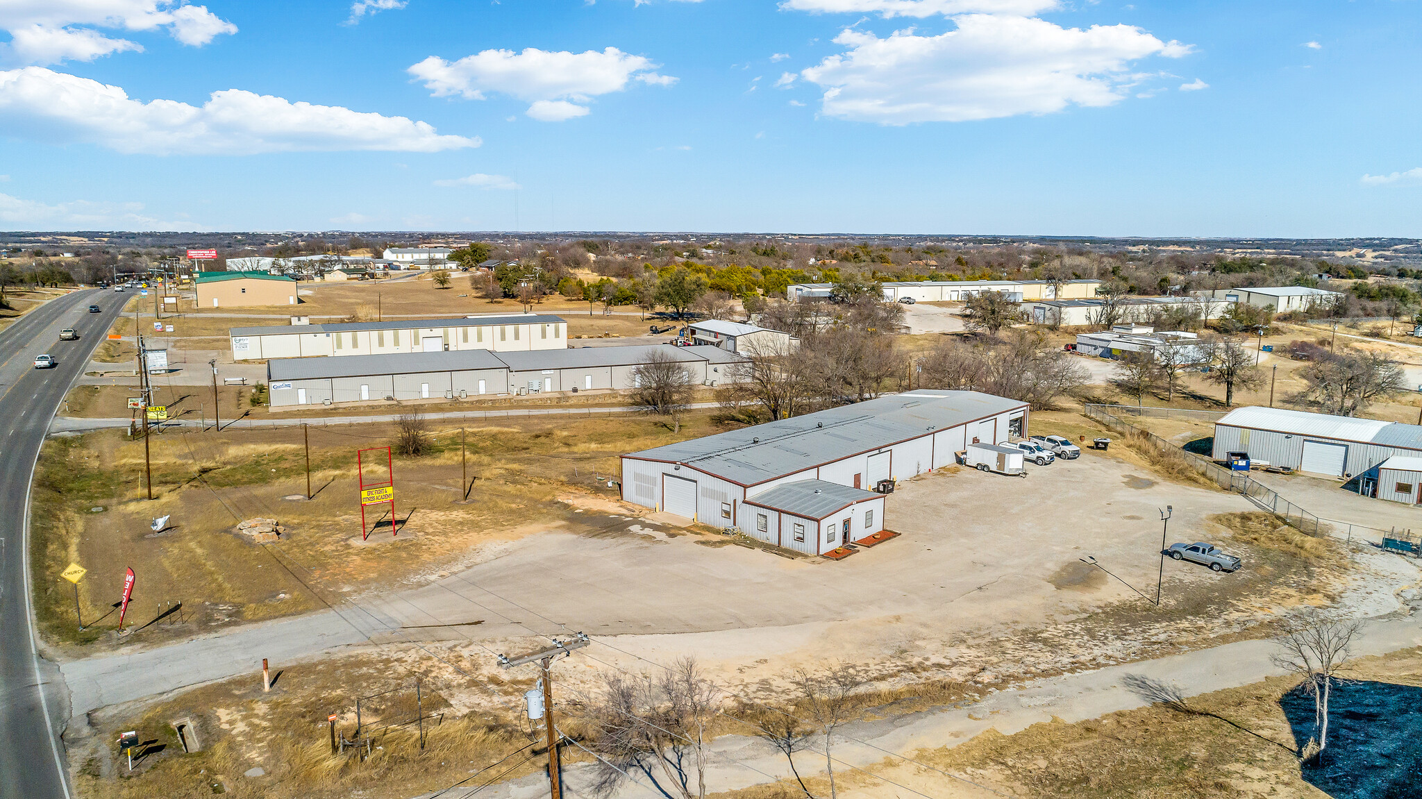 1806 N Main St, Weatherford, TX à louer Photo principale- Image 1 de 14