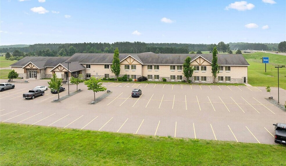 1738 Comfort Dr, Tomahawk, WI à vendre - Photo du bâtiment - Image 3 de 45