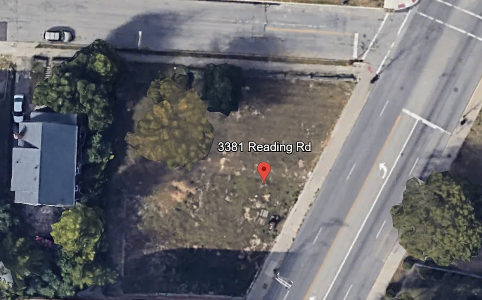 3381 Reading Rd, Cincinnati, OH for sale - Building Photo - Image 2 of 3