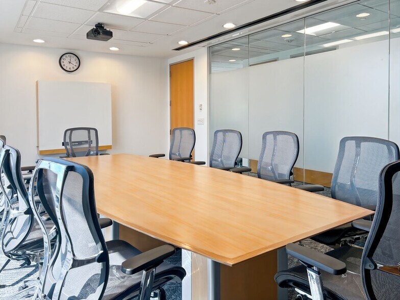 1829 Reisterstown Rd, Pikesville, MD à louer - Photo intérieure - Image 2 de 31