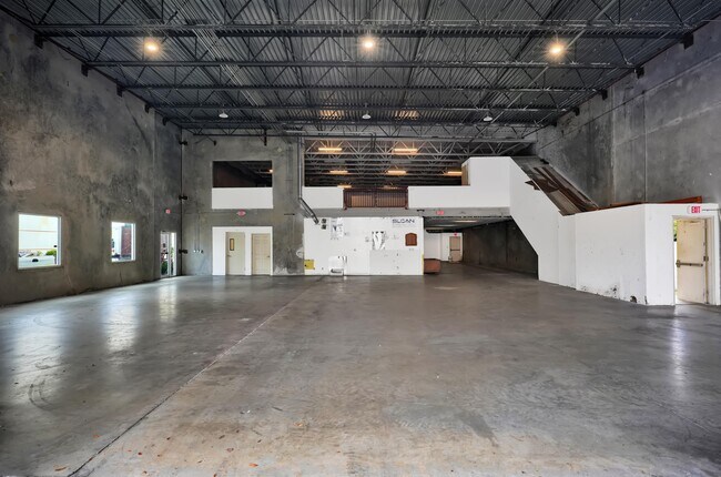 Plus de détails pour 917 NW 31st Ave, Pompano Beach, FL - Industriel à vendre