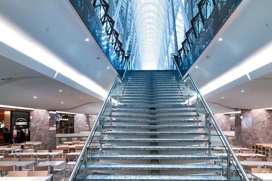 161 - 181 Bay St, Toronto, ON for lease - Interior Photo - Image 3 of 14