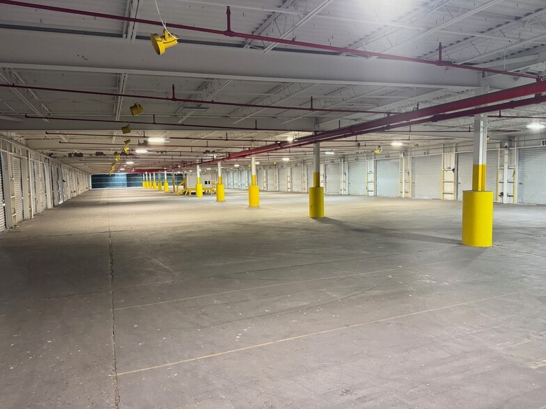 14527 Industry Dr, Hagerstown, MD for lease - Building Photo - Image 2 of 2