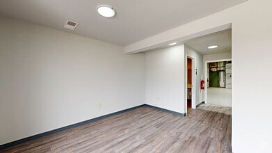 105 Enterprise Dr, Cumming, GA for lease Matterport 3D Scan- Image 1 of 8