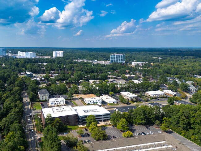 Plus de détails pour 3803 Computer Dr, Raleigh, NC - Bureau à louer