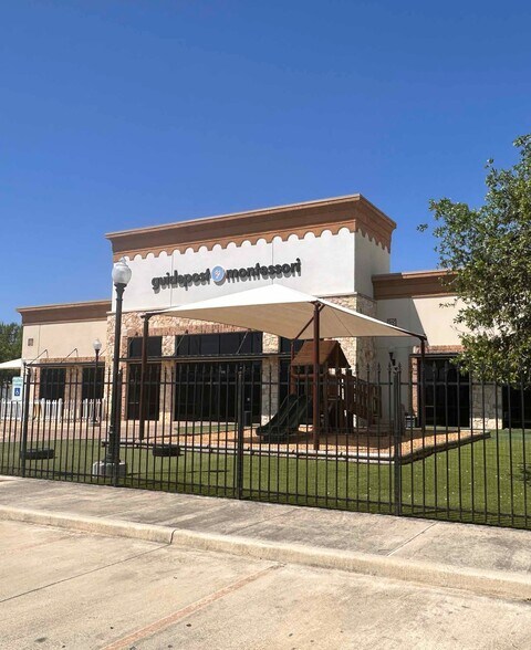 1623 N Loop 1604 W, San Antonio, TX for lease - Building Photo - Image 1 of 11